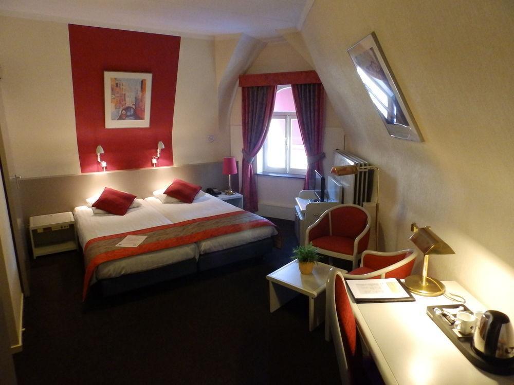 Hotel Hulsman Valkenburg aan de Geul Esterno foto