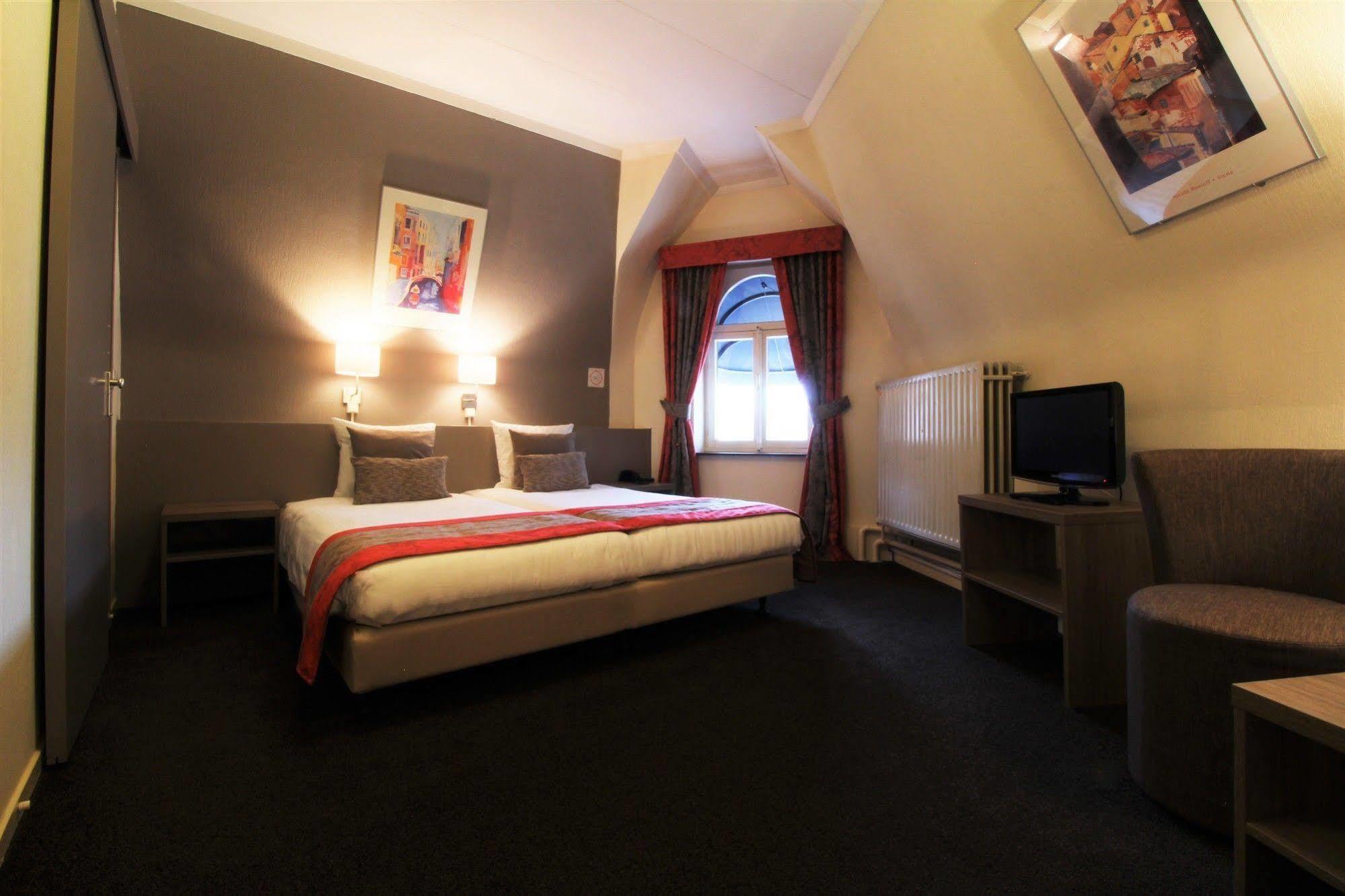 Hotel Hulsman Valkenburg aan de Geul Esterno foto